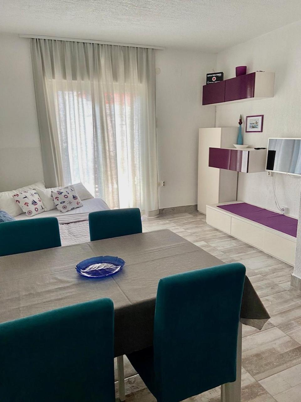 Accommodation Ventus Baška Voda Exteriör bild